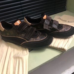 Louis Vuitton sneakers size 11